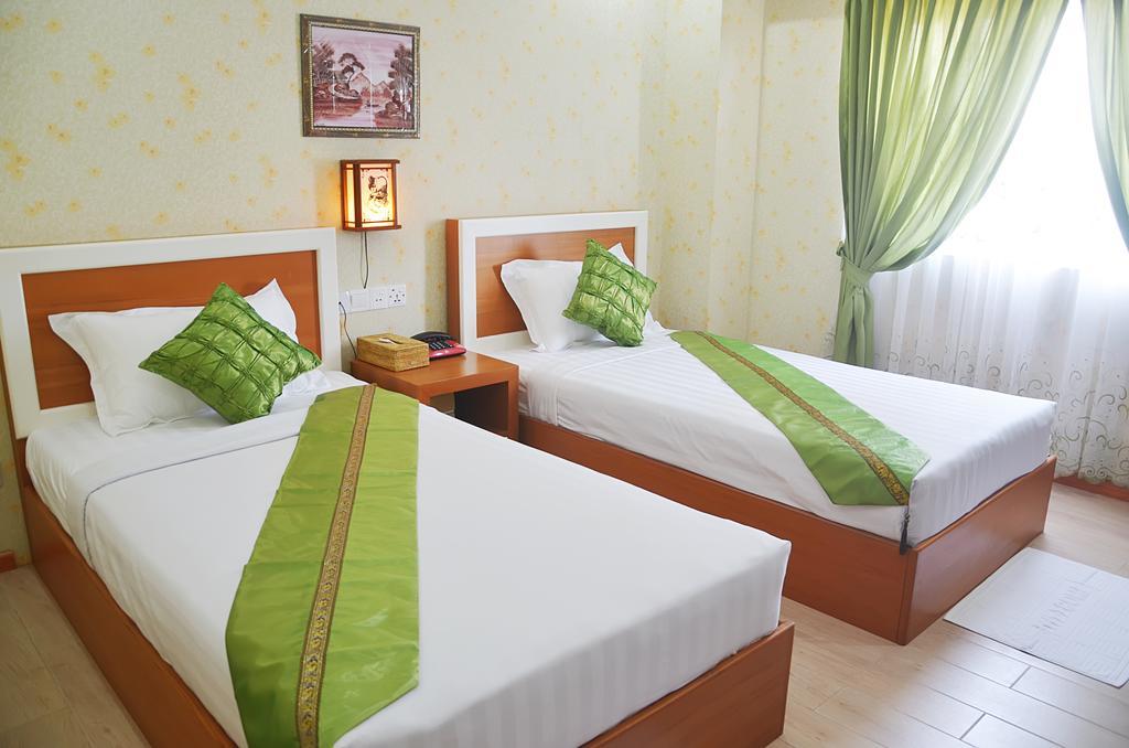 Hotel Kan Kaw Yangon Exterior foto